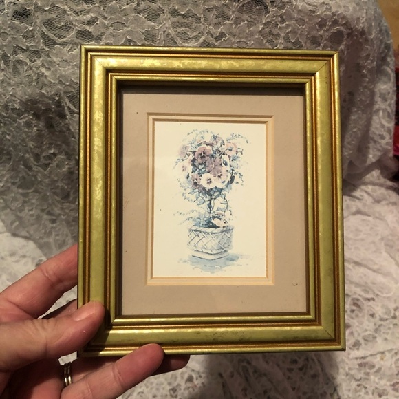 Art In Motion 'Pansies Topiary' Print and ‘English Cottage’ print - Picture 14 of 14